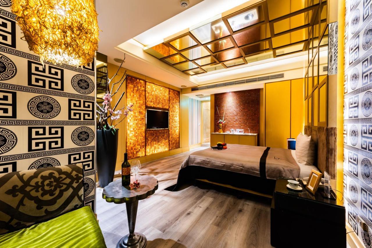 Liti Motel Taichung Exterior photo
