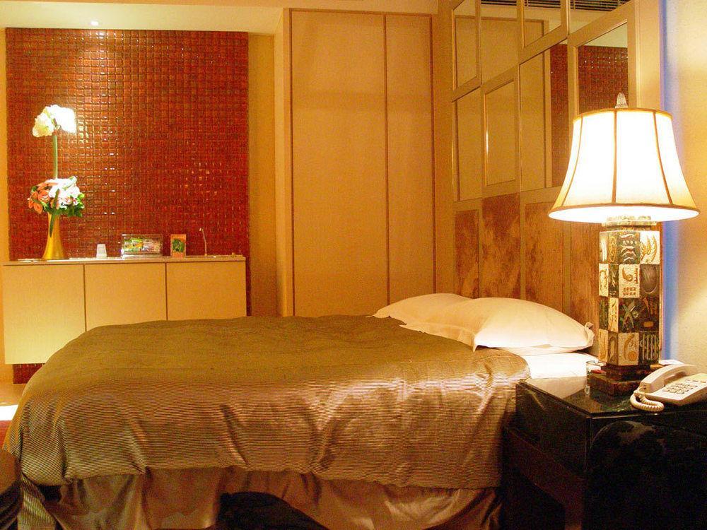 Liti Motel Taichung Exterior photo