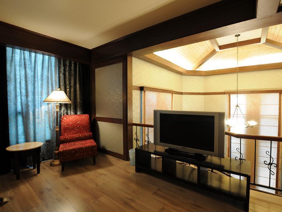 Liti Motel Taichung Exterior photo