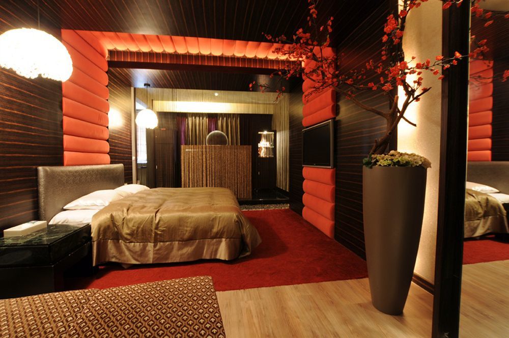 Liti Motel Taichung Exterior photo