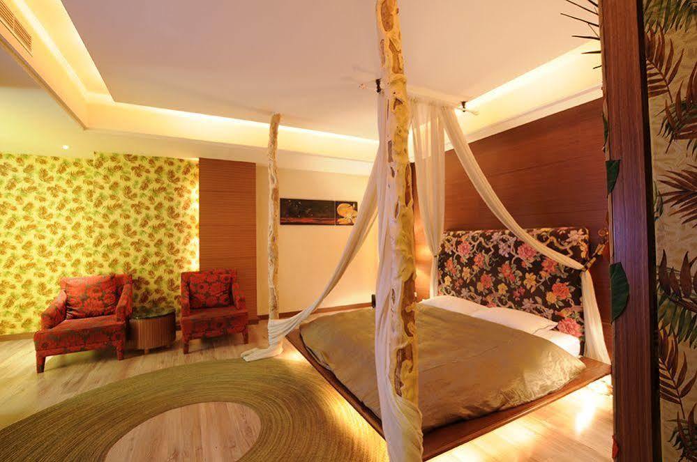 Liti Motel Taichung Exterior photo